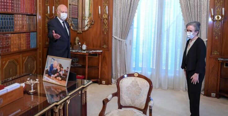 துனிசியாவில் முதல்முறையாக பெண் பிரதமர் தெரிவு